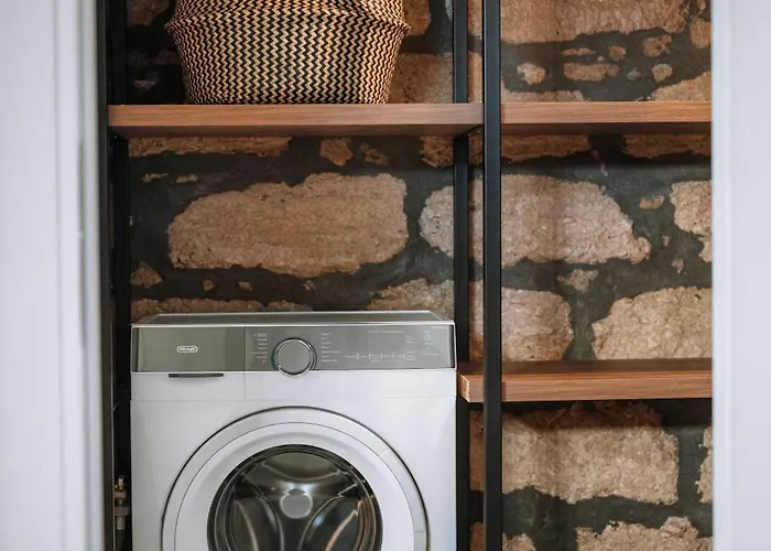 Manolis Seaside With Private Pool *