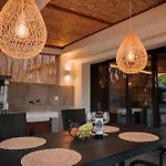 Manolis Seaside With Private Pool فيلة Soroni