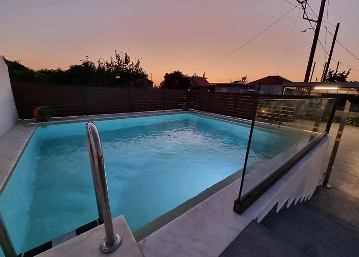 Villa Manolis Seaside With Private Pool *