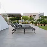 Villa Manolis Seaside With Private Pool Szoroní