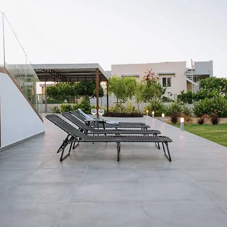 Vila Manolis Seaside Soroni