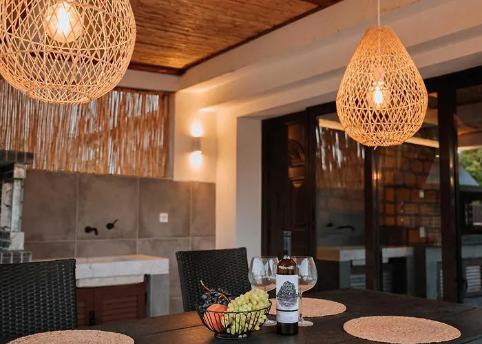 Manolis Seaside With Private Pool Villa Soroni